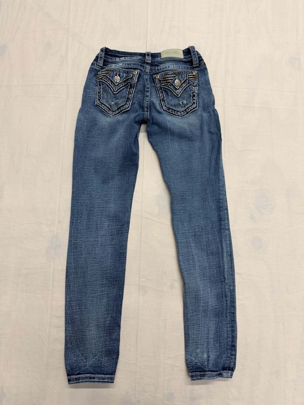 Miss Me Low-Rise Skinny Jeans Style J3946SS Size 24 - Picture 8 of 9